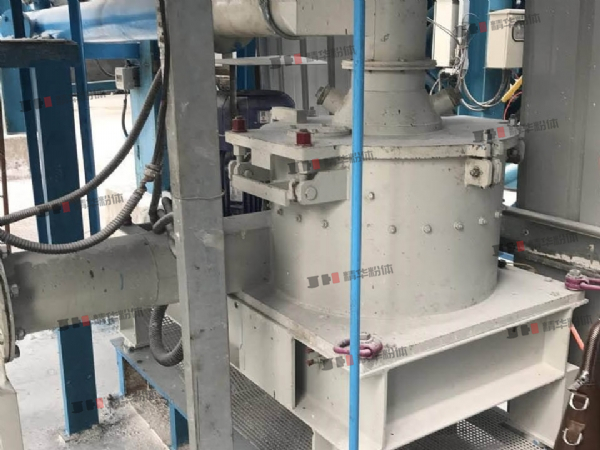 小蘇打研磨機(jī)--青島某玻璃公司