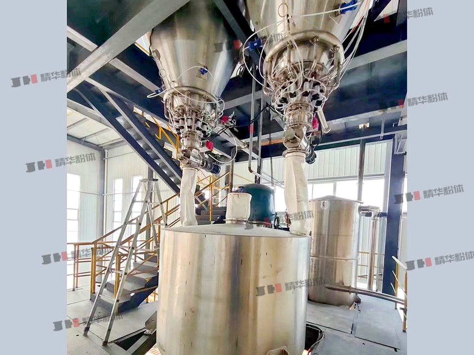 玻璃微珠氣流混合機--山西海諾某生產(chǎn)現(xiàn)場